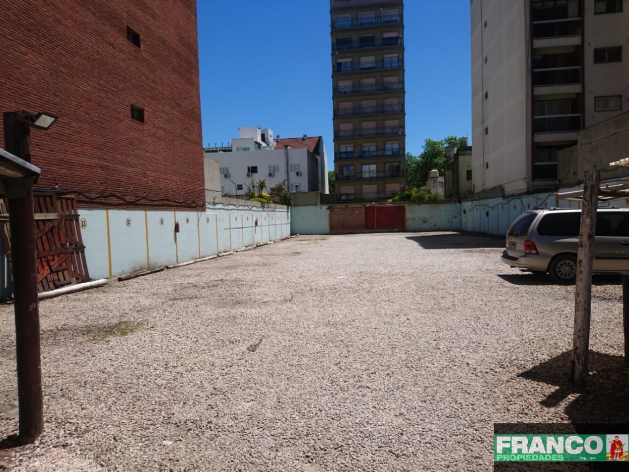 GRAN OPORTUNIDAD Terreno / Lote en venta de 750m2 ubicado en La Perla