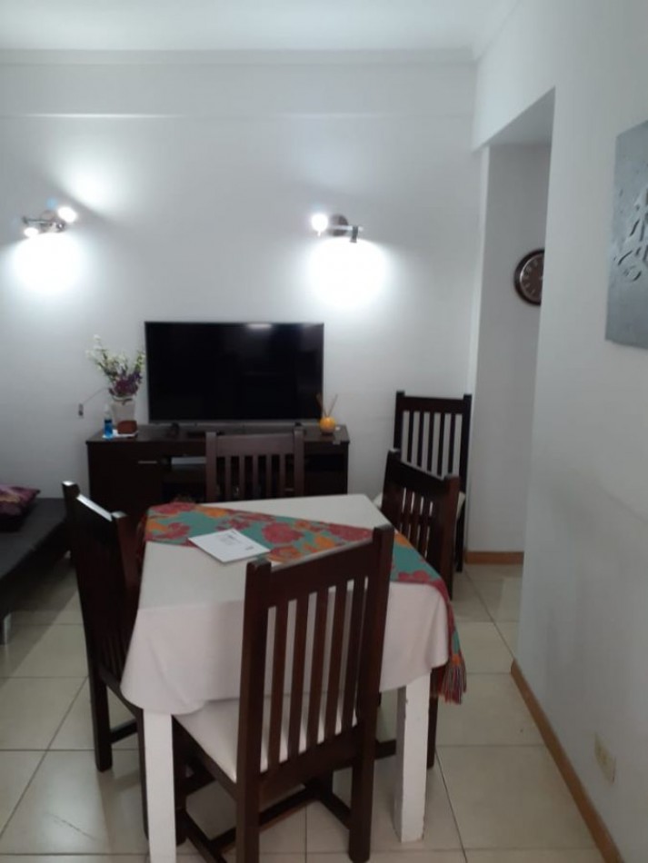 Impecable departamento de 2 ambientes en Av. Colon 