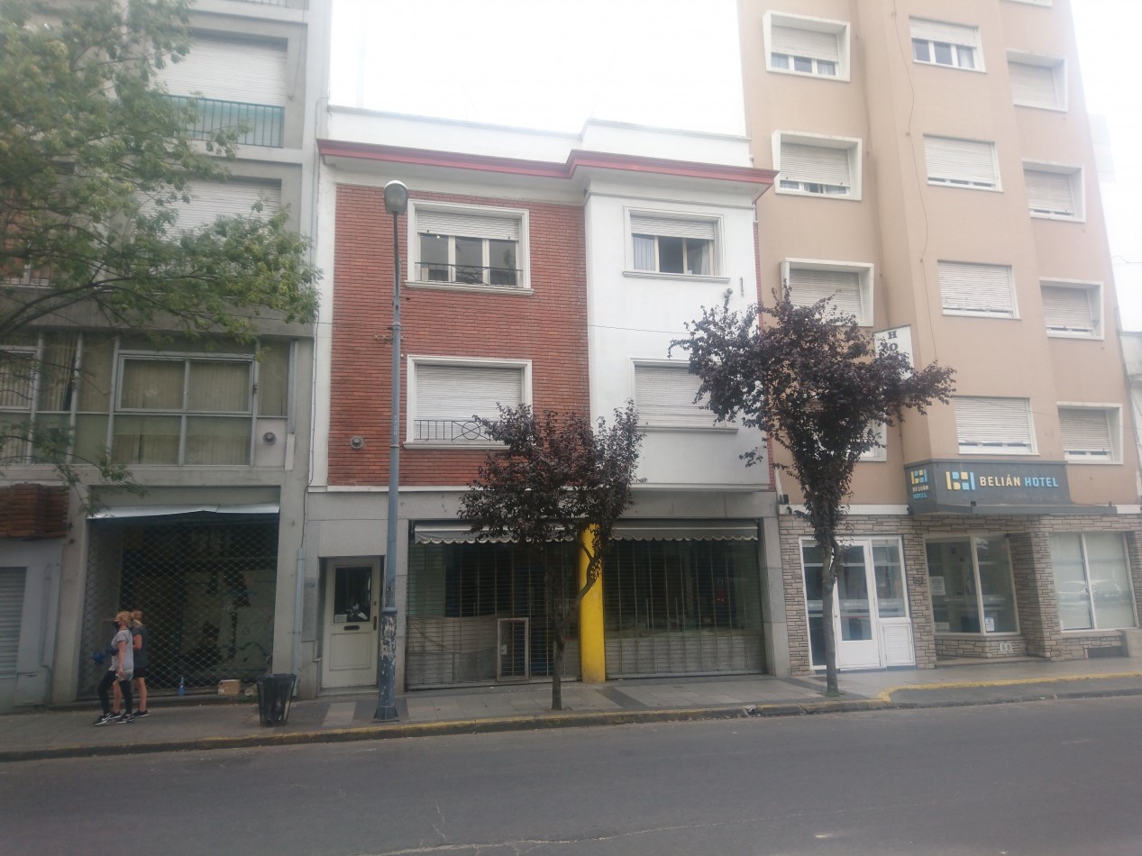 Departamento de 3 ambientes centro