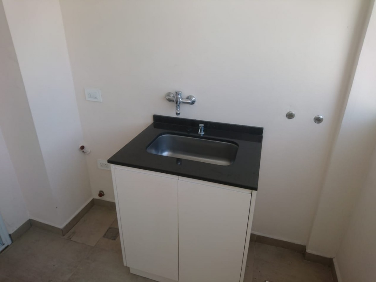 OPORTUNIDAD departamento a estrenar en varese 3 ambientes