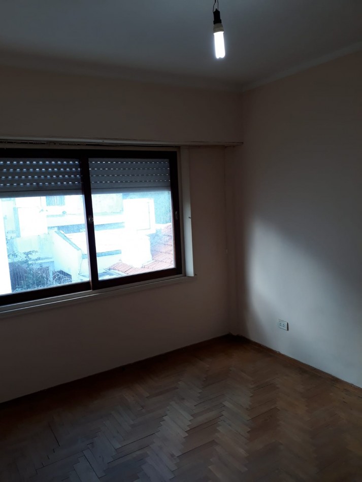 departamento en venta 2 ambientes a la calle con balcon