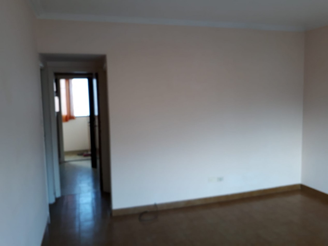 departamento en venta 2 ambientes a la calle con balcon