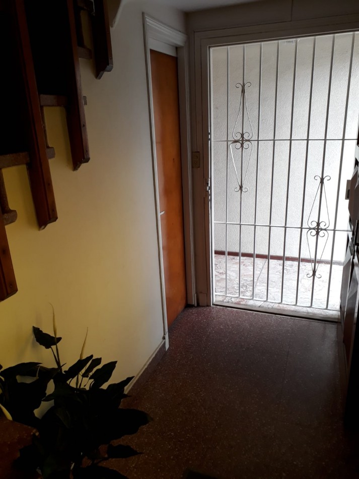 departamento en venta 2 ambientes a la calle con balcon