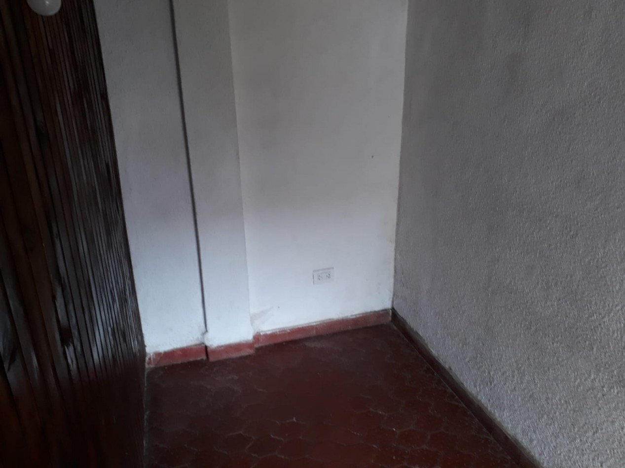 OPORTUNIDAD departamento 3 ambientes con dependencia a la calle