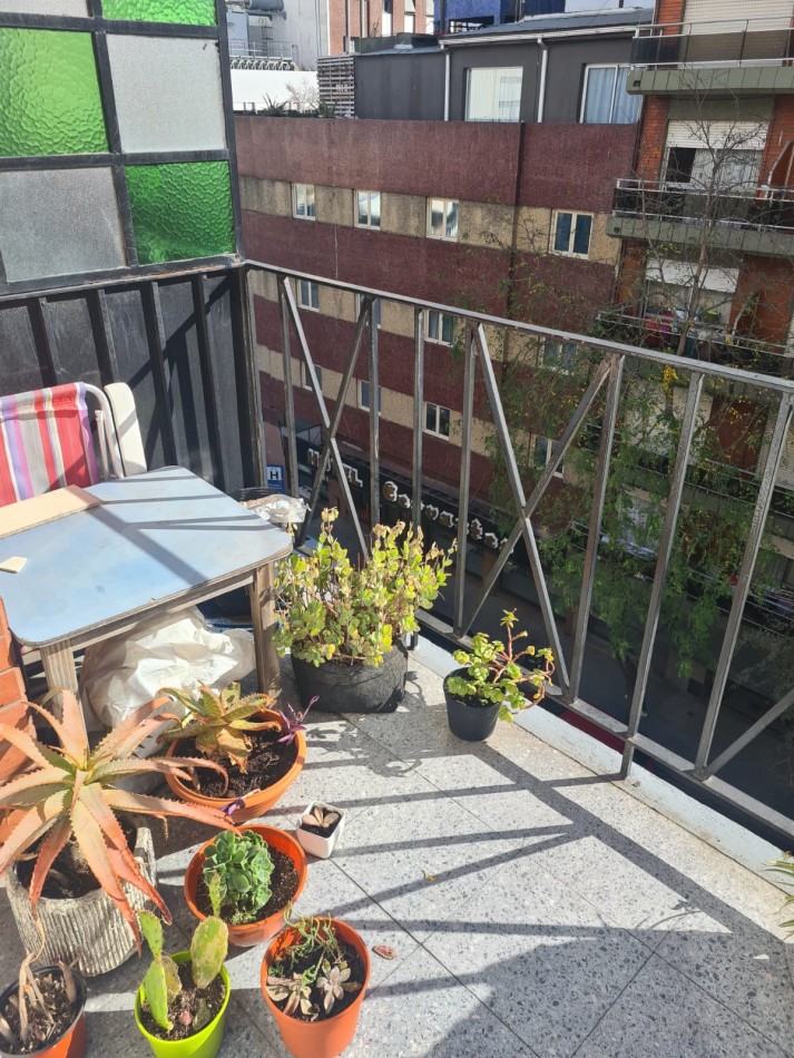 departamento de 3 ambientes con dependencia