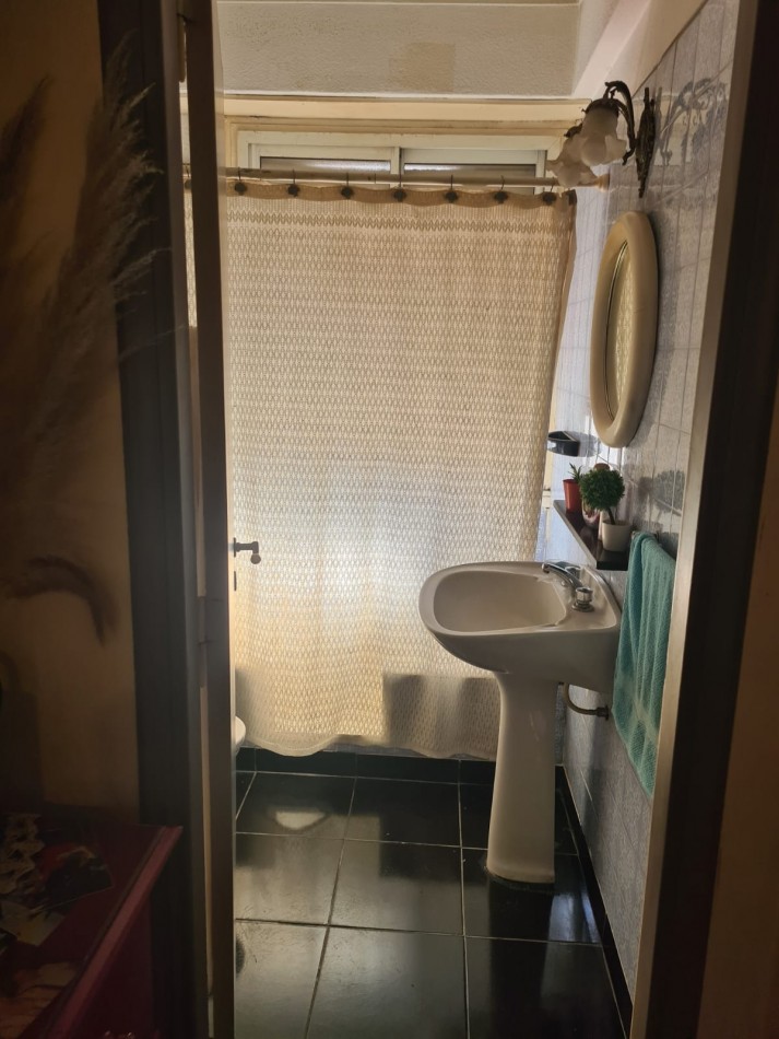 departamento de 3 ambientes con dependencia