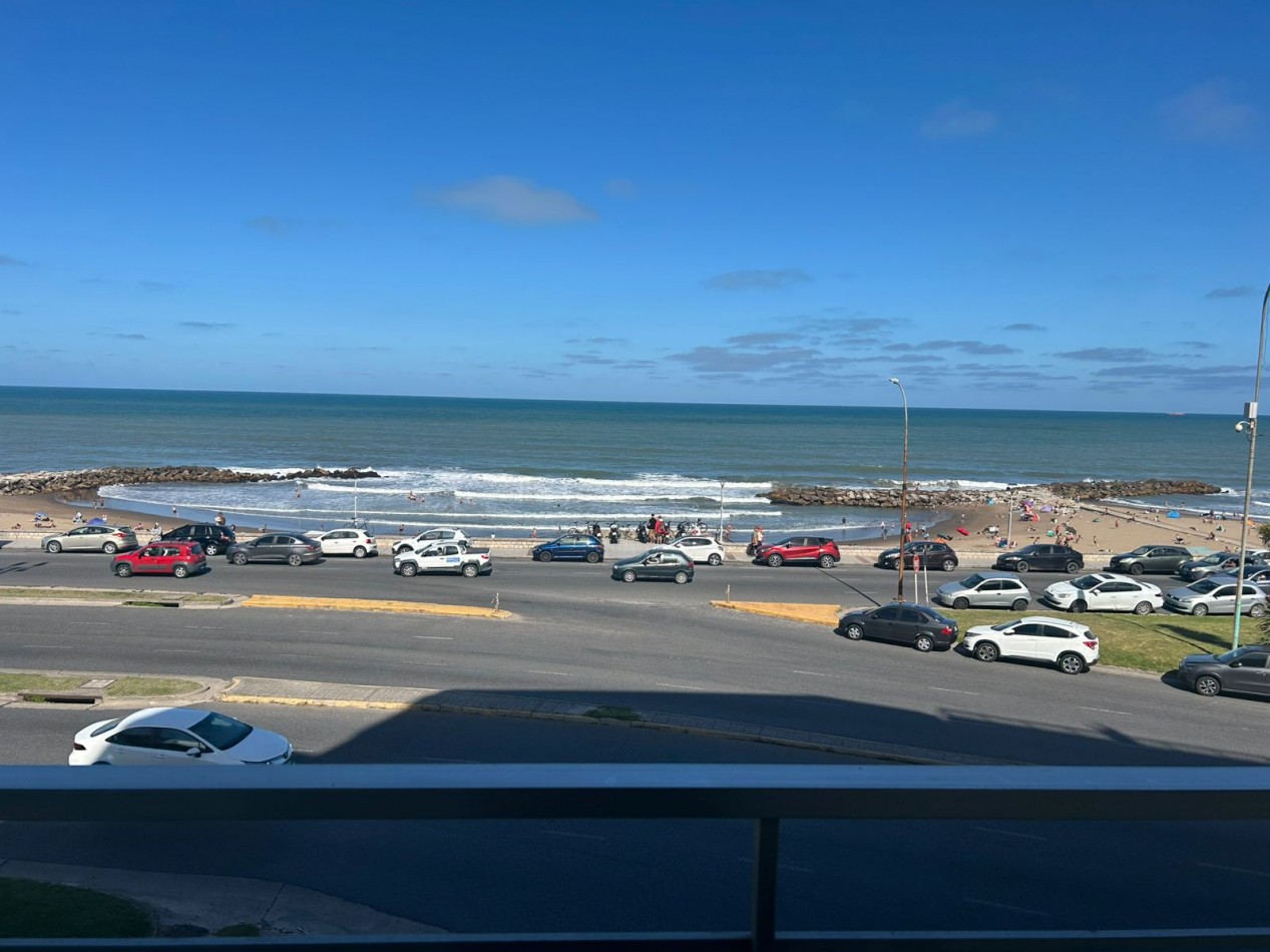 departamento de 3 ambientes frente al mar