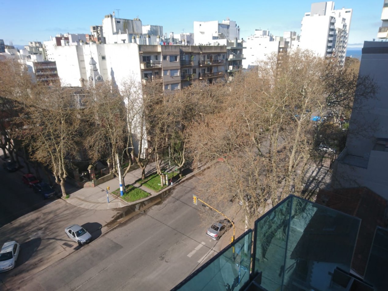 Departamento de categoria en venta 3 ambientes con cochera