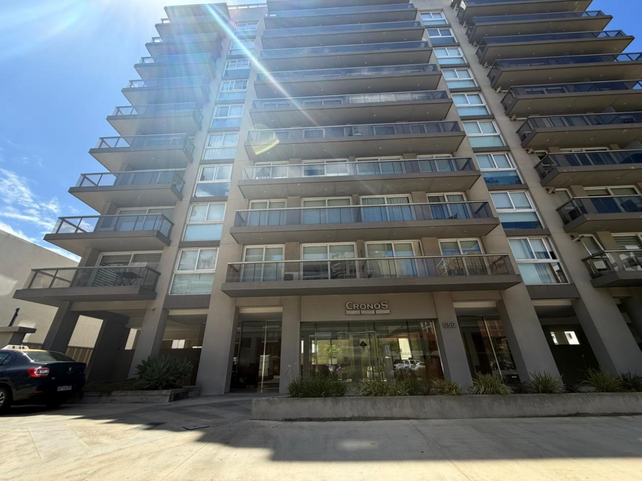 Impecable Departamento en venta - Edificio Cronos 7