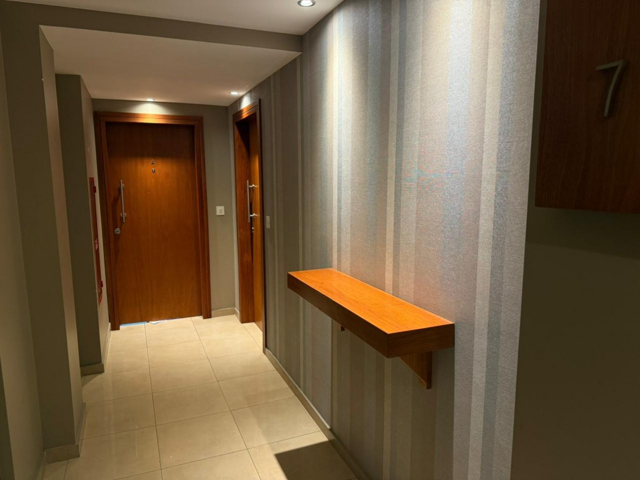 Impecable Departamento en venta - Edificio Cronos 7