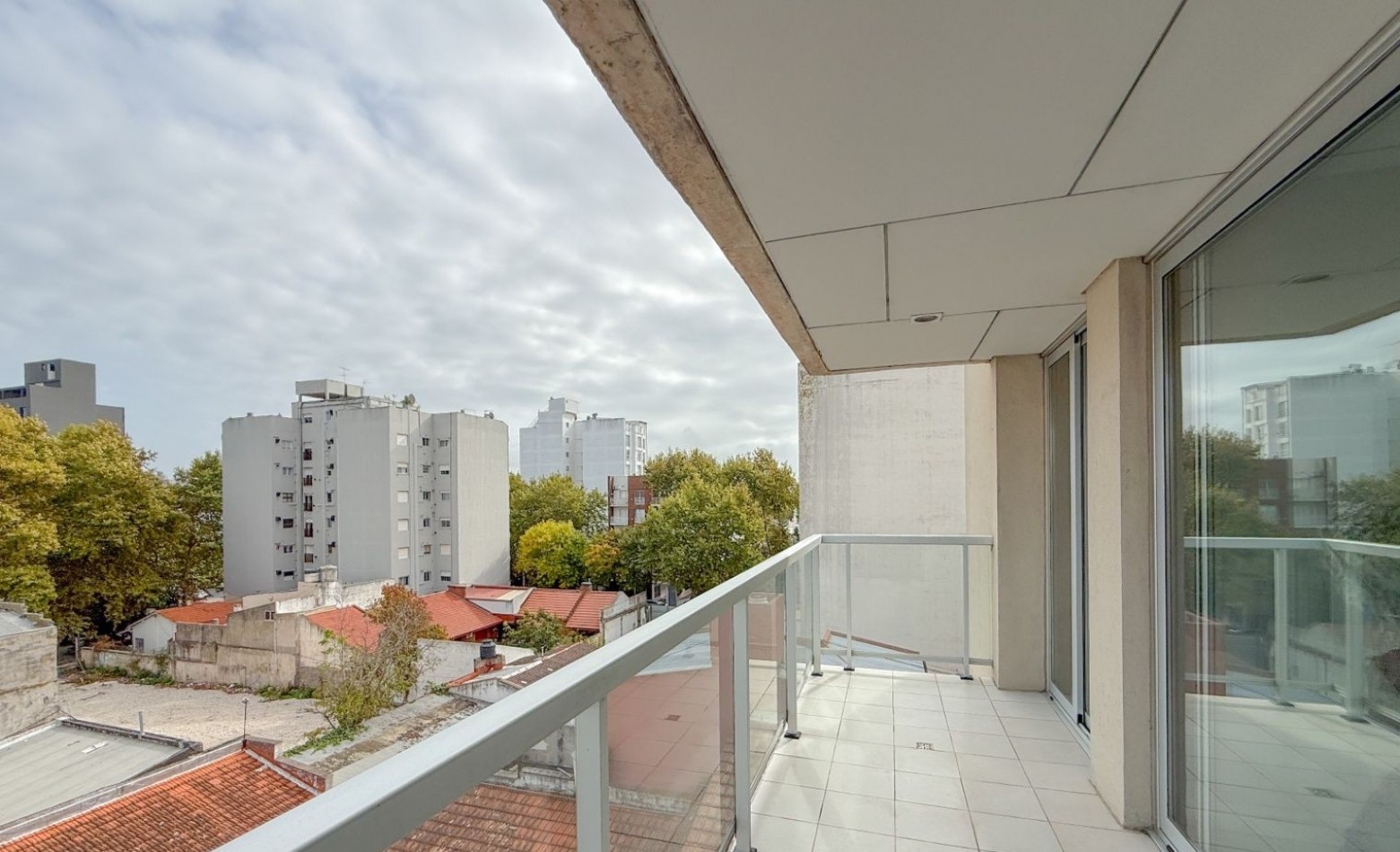 Semipiso 3 ambientes a estrenar