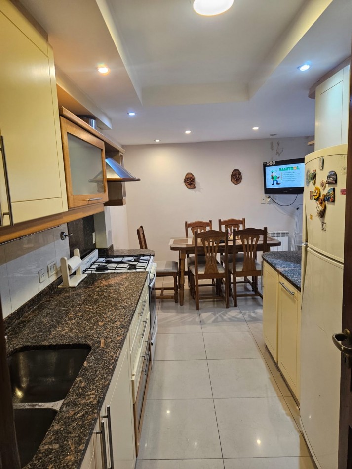 Departamento en venta de 3 amb la perla