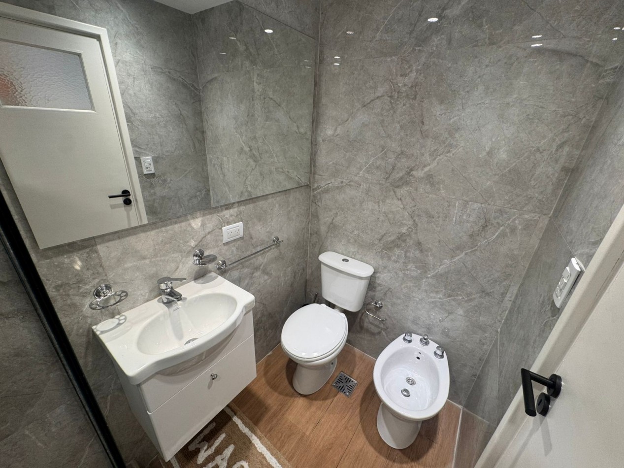 monoambiente en venta con ventanal a la calle