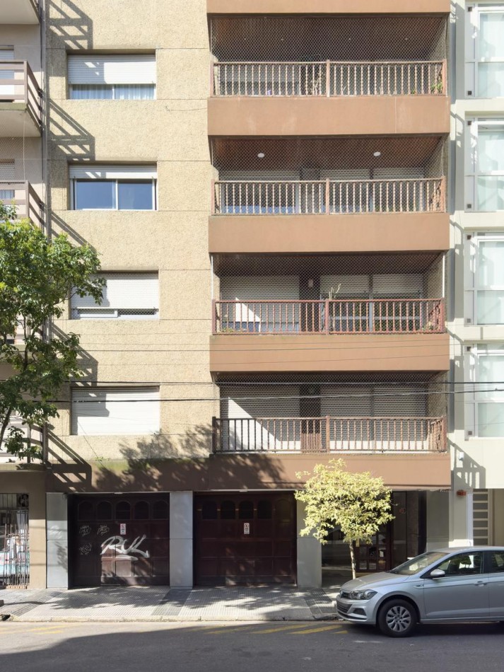 Departamento en venta 4 ambientes en Plaza Mitre con cochera y baulera