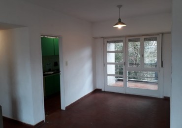 OPORTUNIDAD departamento 3 ambientes con dependencia a la calle